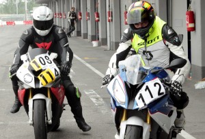 BMW S 1000 RR Perfektionstraining Oschersleben BMW S 1000 RR Perfektionstraining Oschersleben
