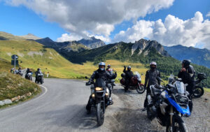9 Tage Kurvenzauber Zentralalpen Deluxe 9 Tage Kurvenzauber Zentralalpen Deluxe